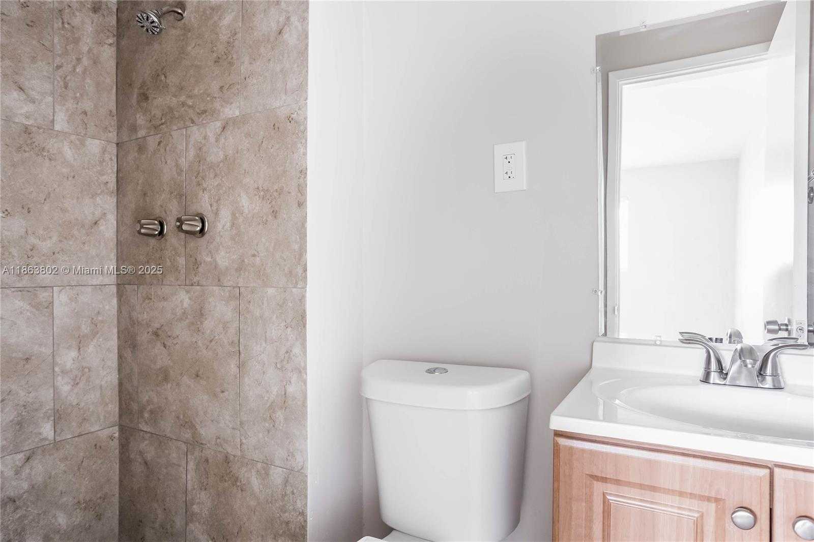Small Image of 5171 SOUTH WEST 6TH ST, Margate Number 8