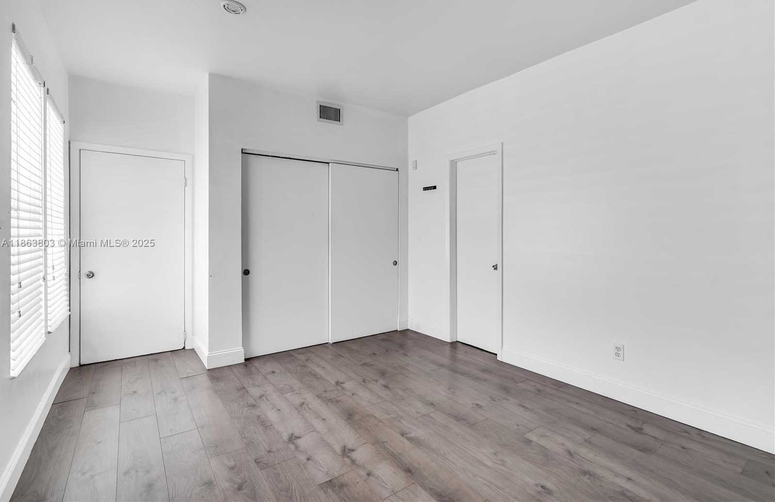 Small Image of 737 JEFFERSON AVE #102, Miami Beach Number 17