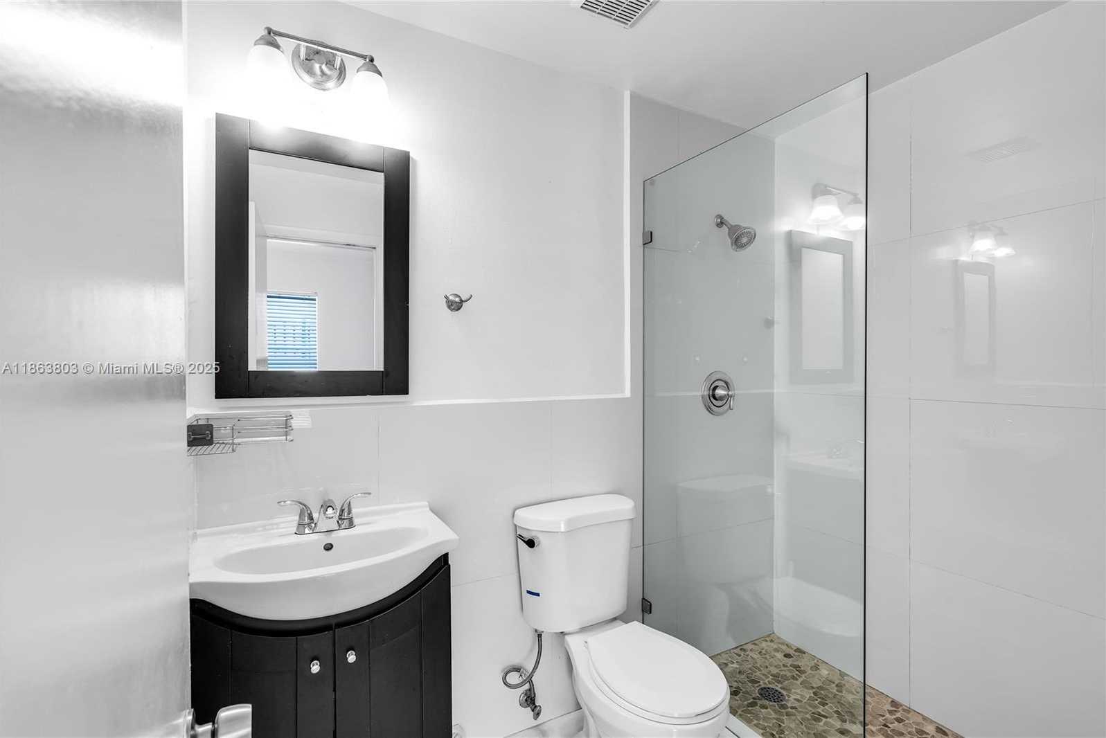 Small Image of 737 JEFFERSON AVE #102, Miami Beach Number 20