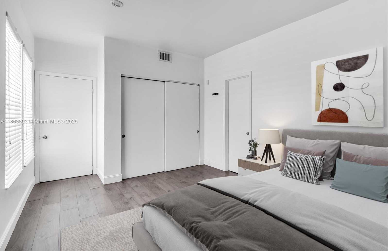 Small Image of 737 JEFFERSON AVE #102, Miami Beach Number 4