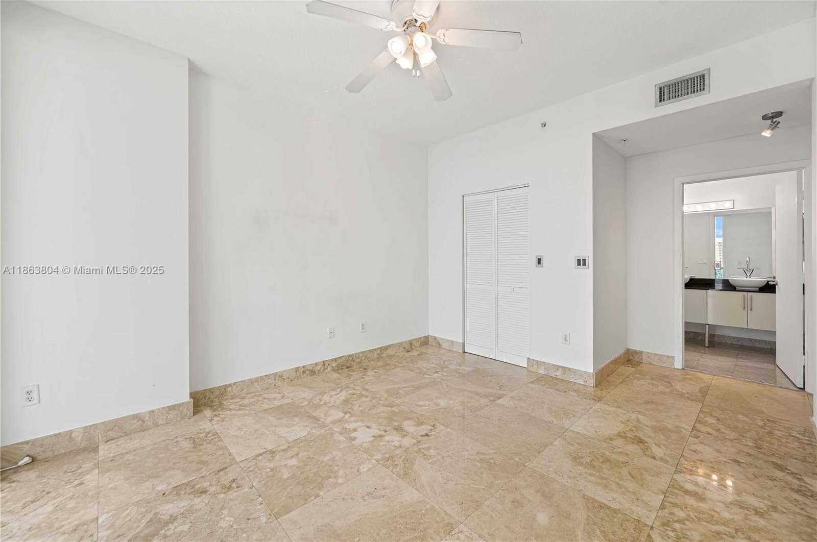 Small Image of 31 SOUTH EAST 5TH ST #3414, Miami Number 15