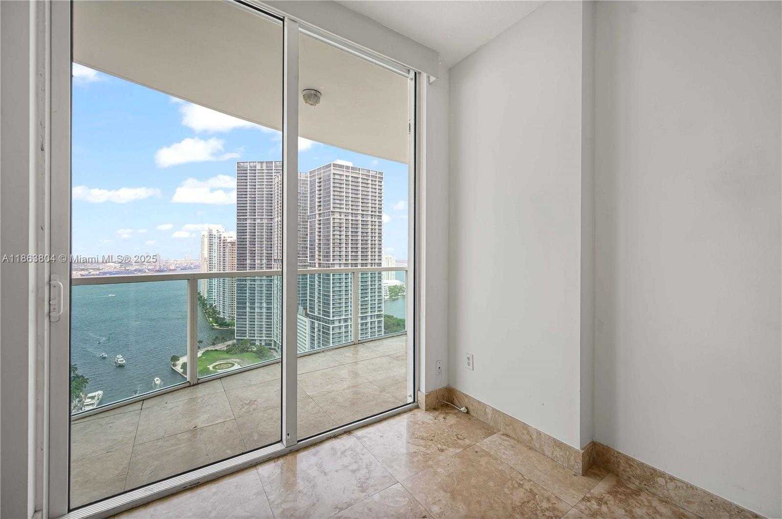Small Image of 31 SOUTH EAST 5TH ST #3414, Miami Number 16