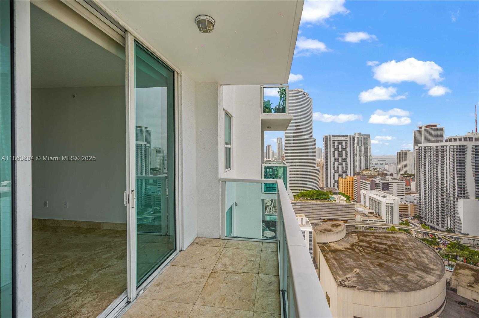 Small Image of 31 SOUTH EAST 5TH ST #3414, Miami Number 5