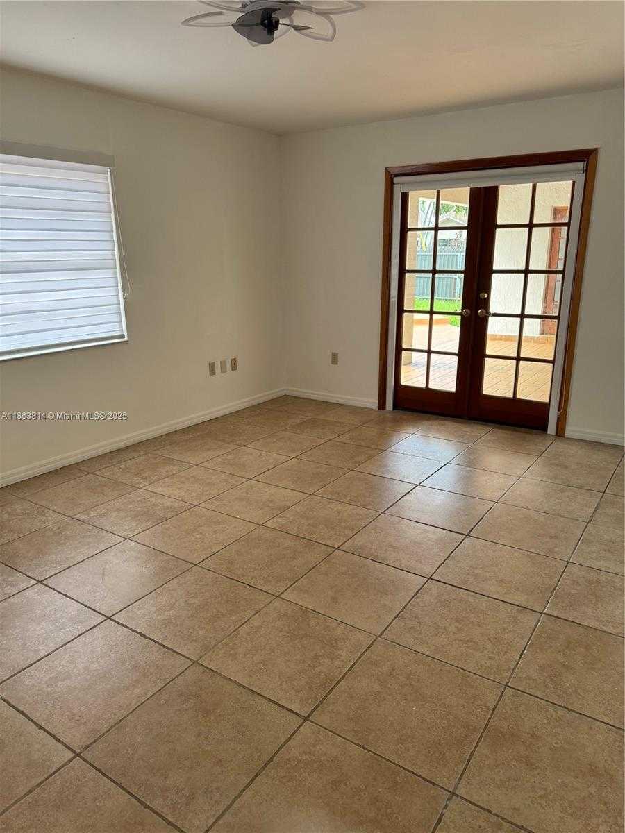 Small Image of 3010 SOUTH WEST 132ND AVE, Miami Number 19