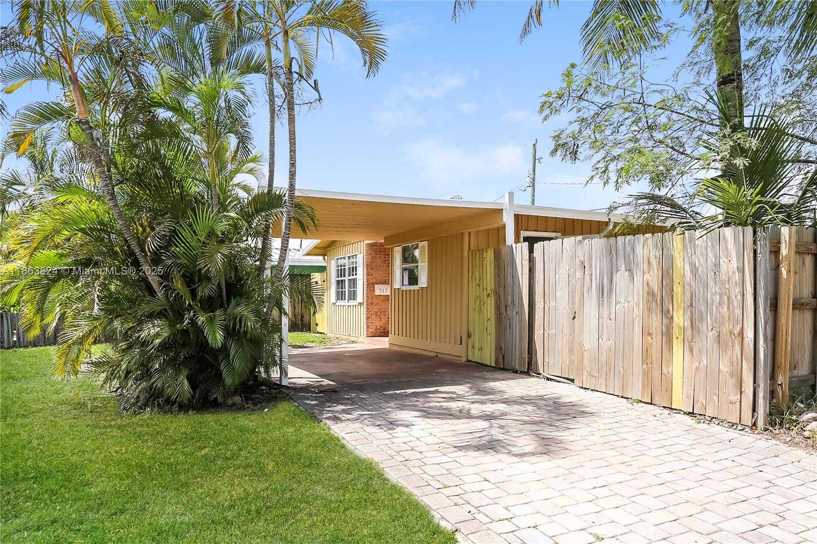 Small Image of 317 NORTH WEST 49TH ST, Oakland Park Number 2