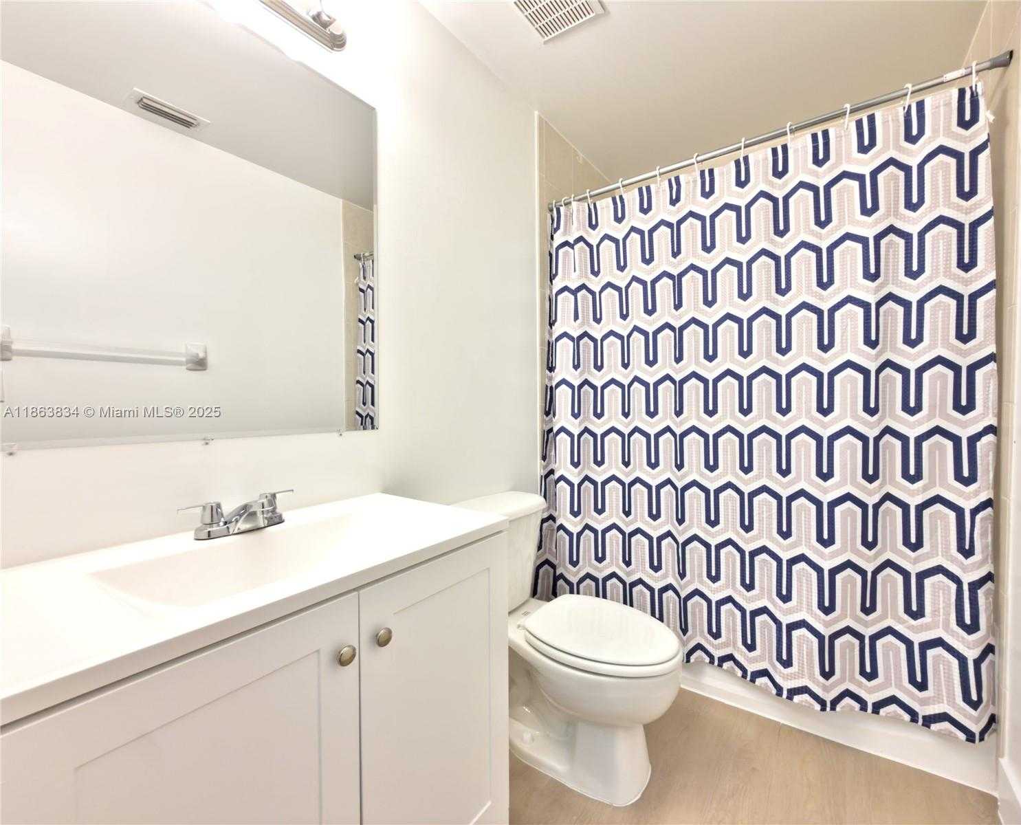 Small Image of 7200 NORTH WEST 114TH AVE #204, Doral Number 6