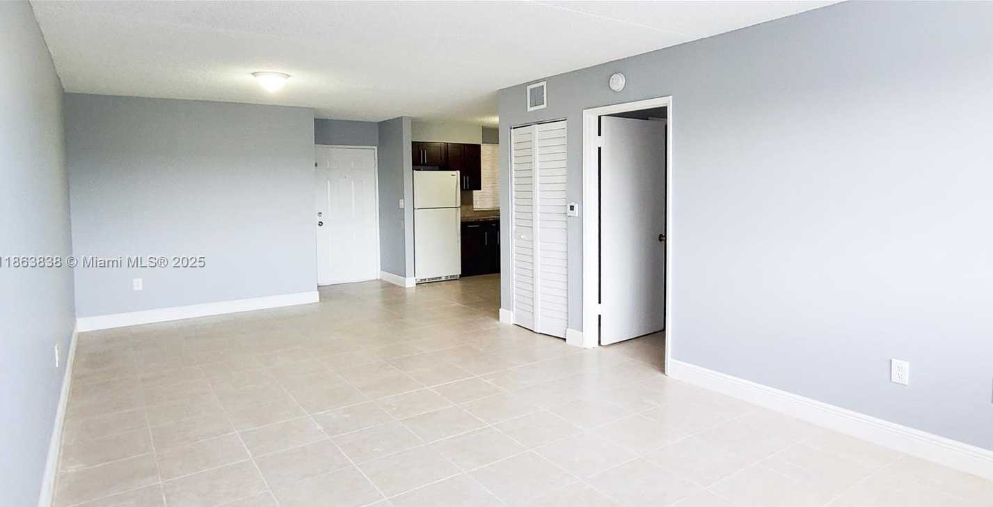 Small Image of 6195 NORTH WEST 186TH ST #314, Hialeah Number 2