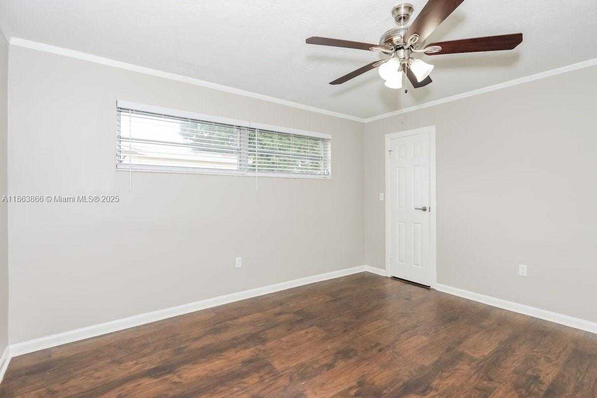 Small Image of 8640 NORTH WEST 25TH ST, Sunrise Number 12