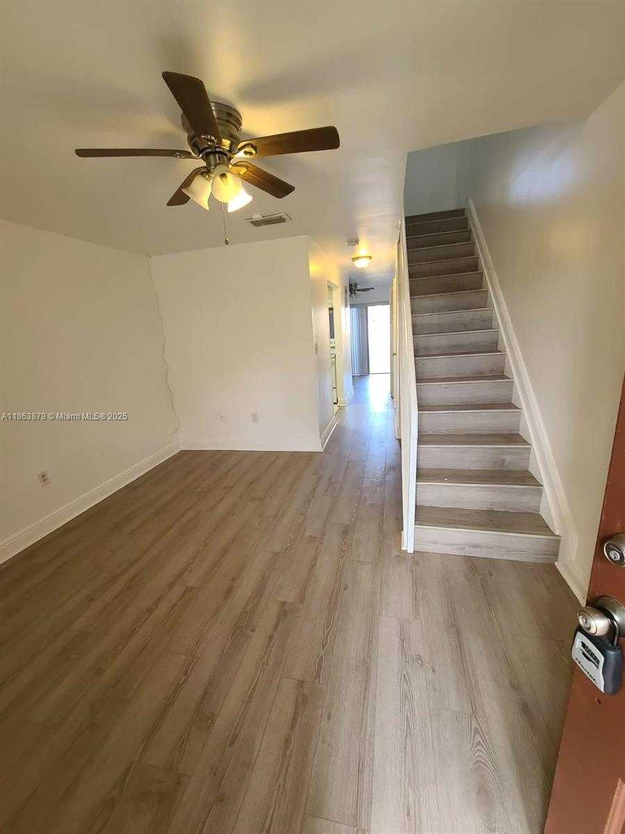 Small Image of 13309 SOUTH WEST 59TH TER #13309, Miami Number 11