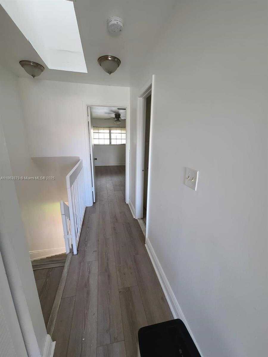 Small Image of 13309 SOUTH WEST 59TH TER #13309, Miami Number 14