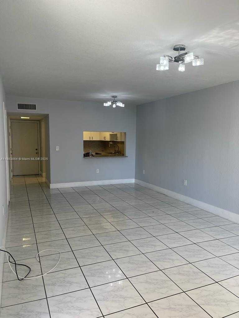 Small Image of 1900 WEST 68TH ST #F307, Hialeah Number 12