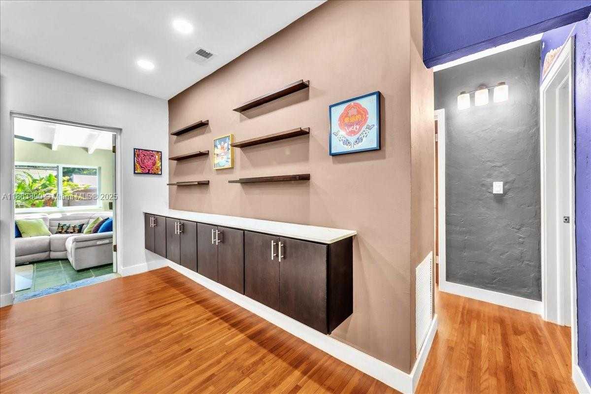 Small Image of 7341 SOUTH WEST 64TH CT #-, South Miami Number 13