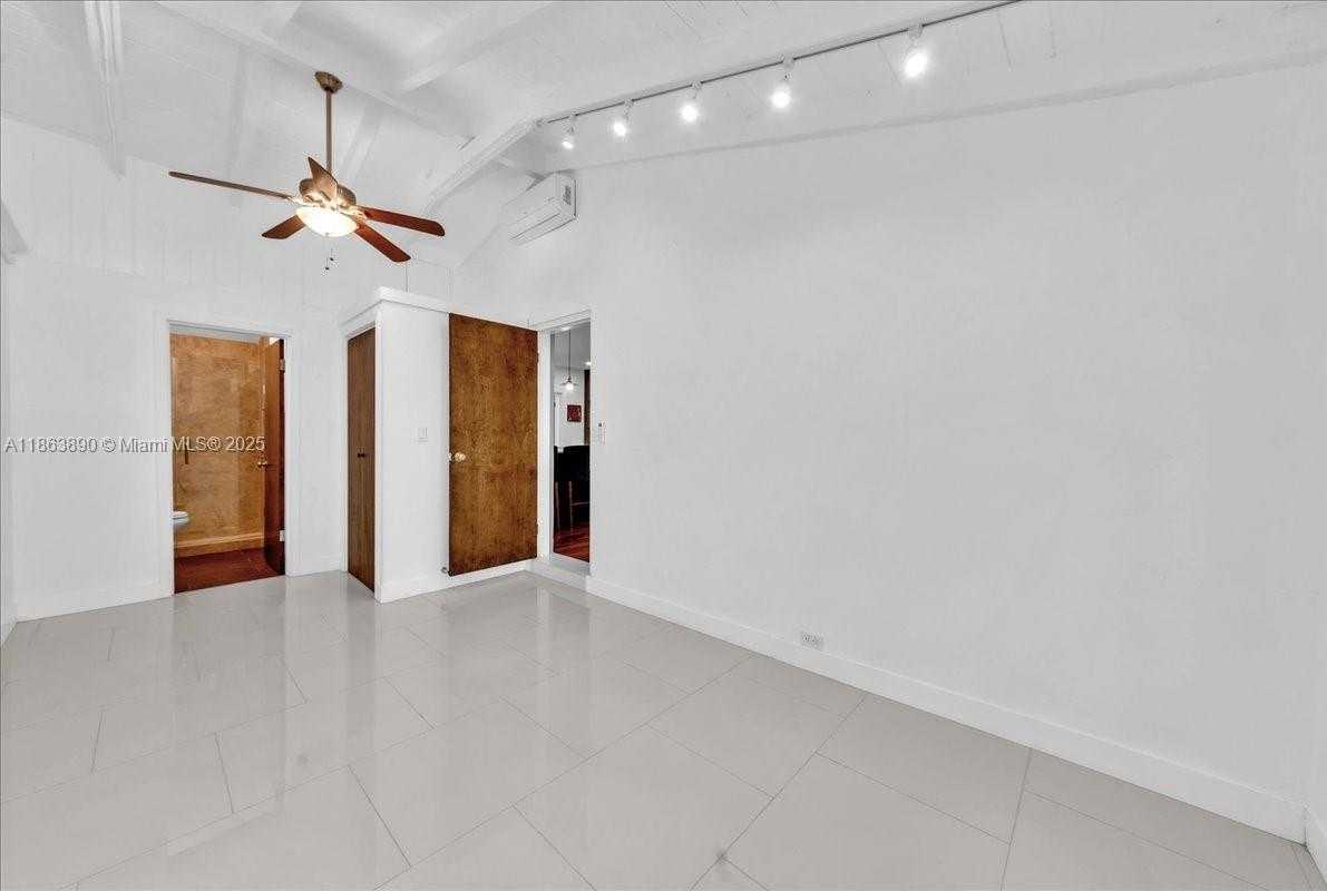 Small Image of 7341 SOUTH WEST 64TH CT #-, South Miami Number 19