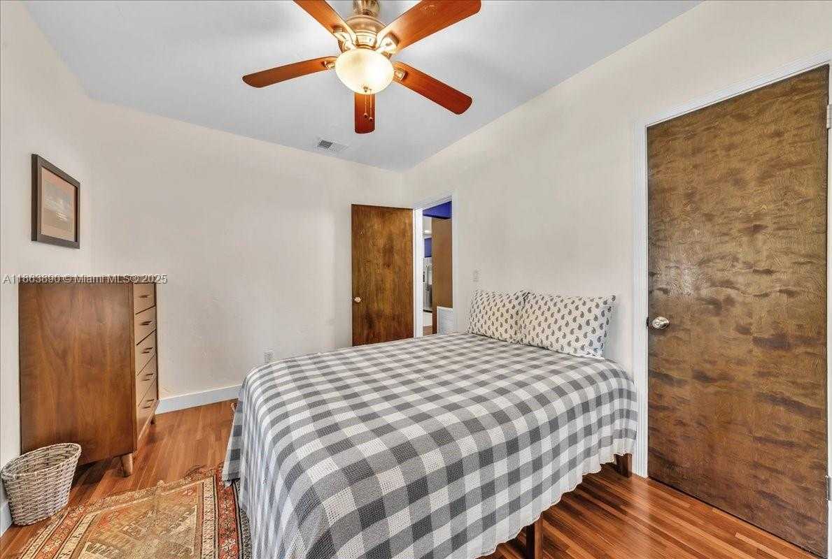Small Image of 7341 SOUTH WEST 64TH CT #-, South Miami Number 26