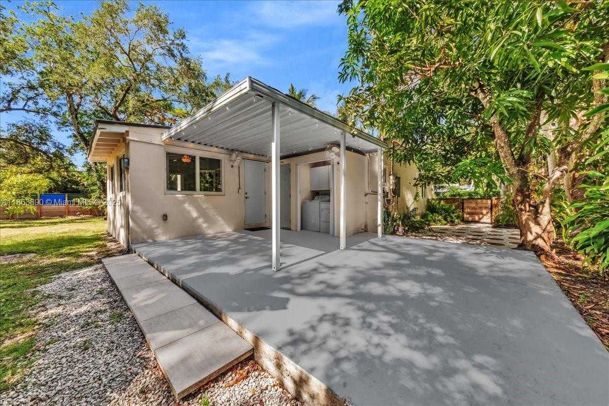 Small Image of 7341 SOUTH WEST 64TH CT #-, South Miami Number 39