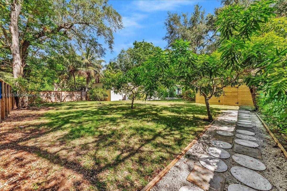 Small Image of 7341 SOUTH WEST 64TH CT #-, South Miami Number 40