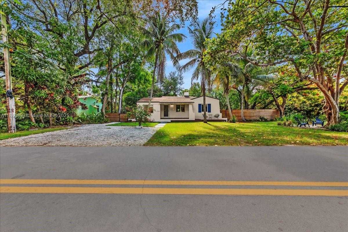 Small Image of 7341 SOUTH WEST 64TH CT #-, South Miami Number 44