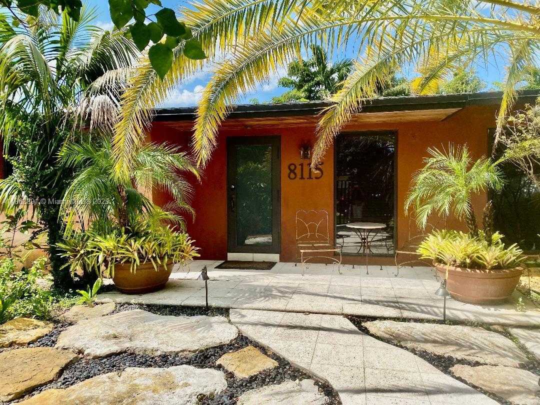 Small Image of 8115 SOUTH WEST 14 TER, Miami Number 23
