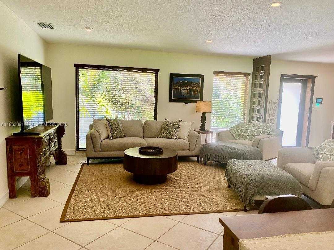 Small Image of 8115 SOUTH WEST 14 TER, Miami Number 5