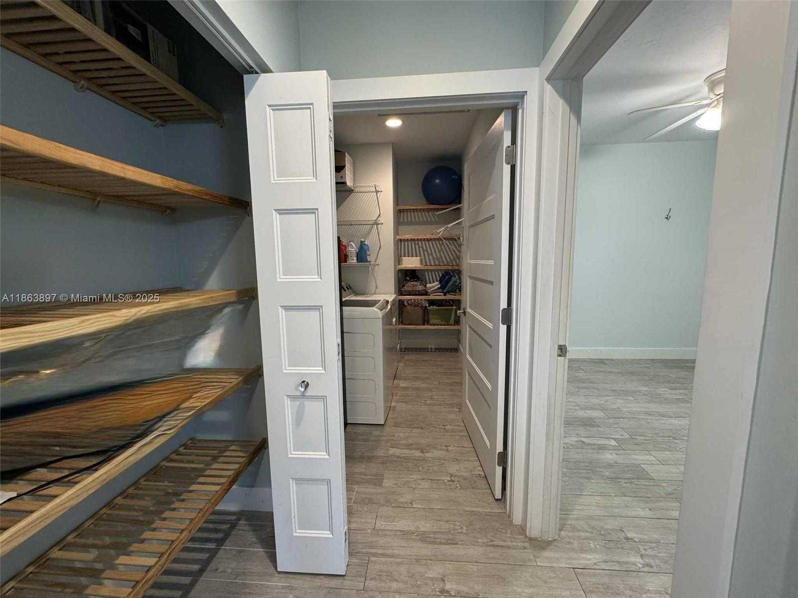 Small Image of 241 WEST SEAVIEW #Dr, Duck Number 12