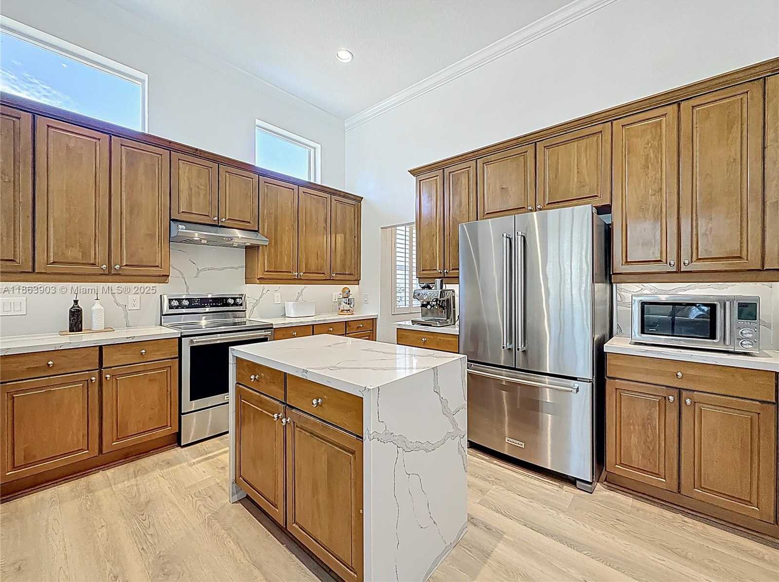 Small Image of 4268 SOUTH WEST 141ST AVE, Davie Number 13