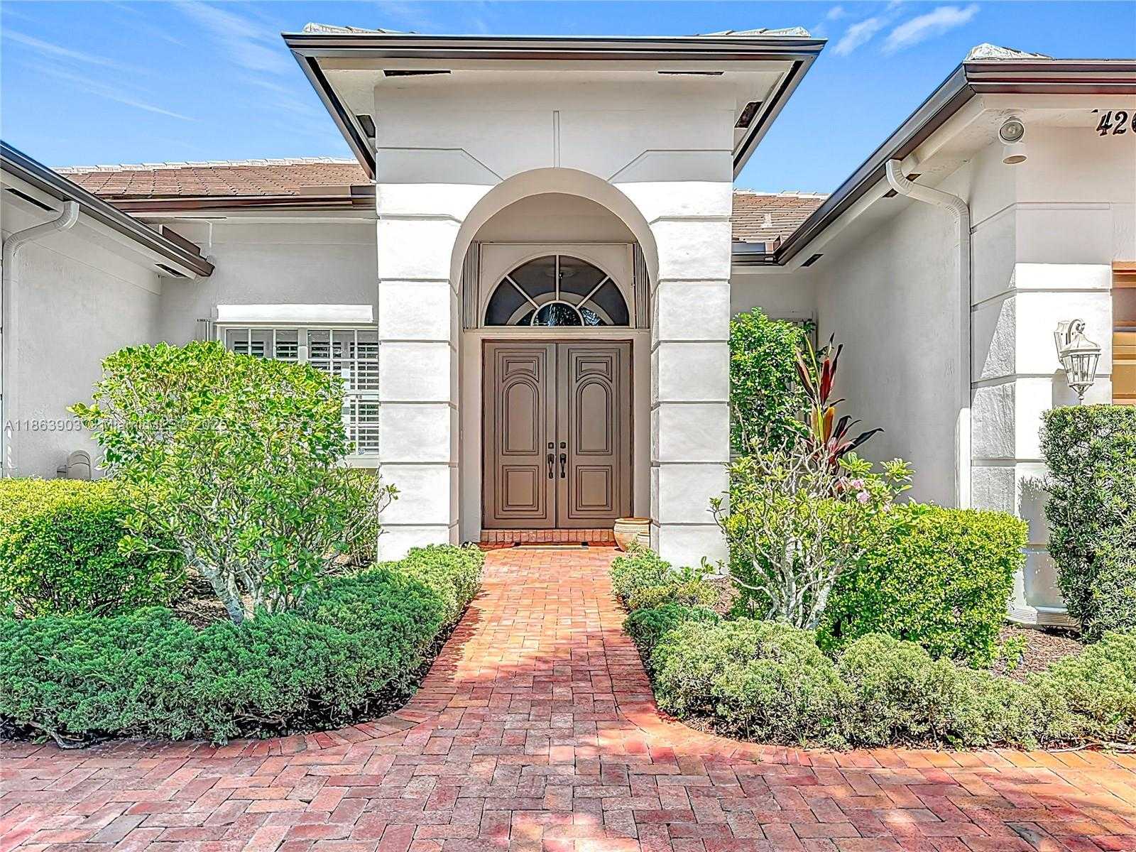 Small Image of 4268 SOUTH WEST 141ST AVE, Davie Number 2