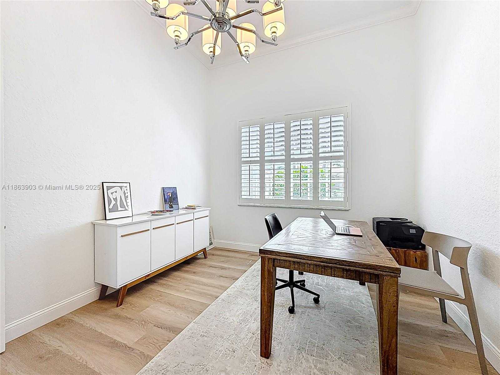 Small Image of 4268 SOUTH WEST 141ST AVE, Davie Number 21