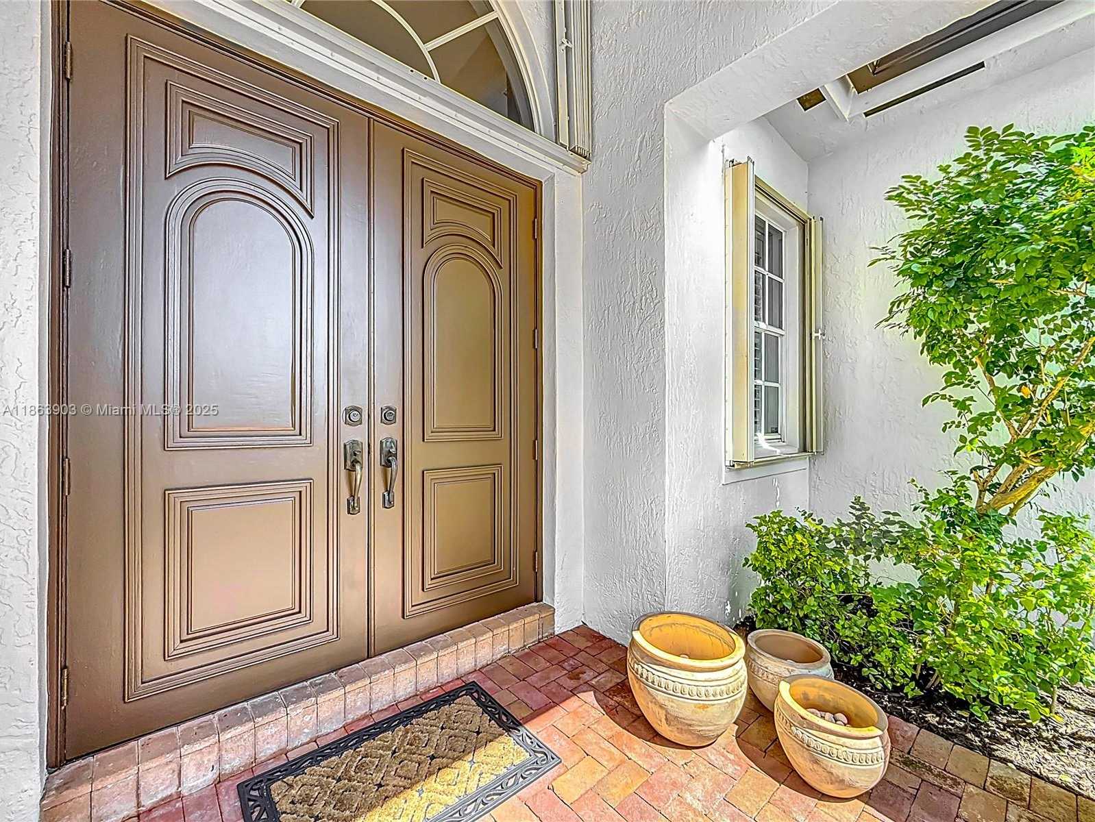 Small Image of 4268 SOUTH WEST 141ST AVE, Davie Number 3