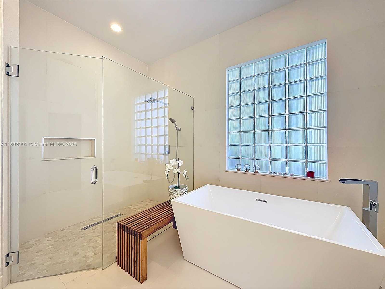 Small Image of 4268 SOUTH WEST 141ST AVE, Davie Number 32