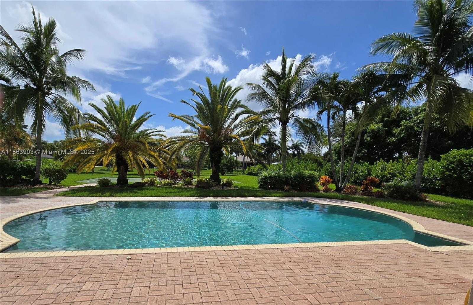 Small Image of 4268 SOUTH WEST 141ST AVE, Davie Number 45