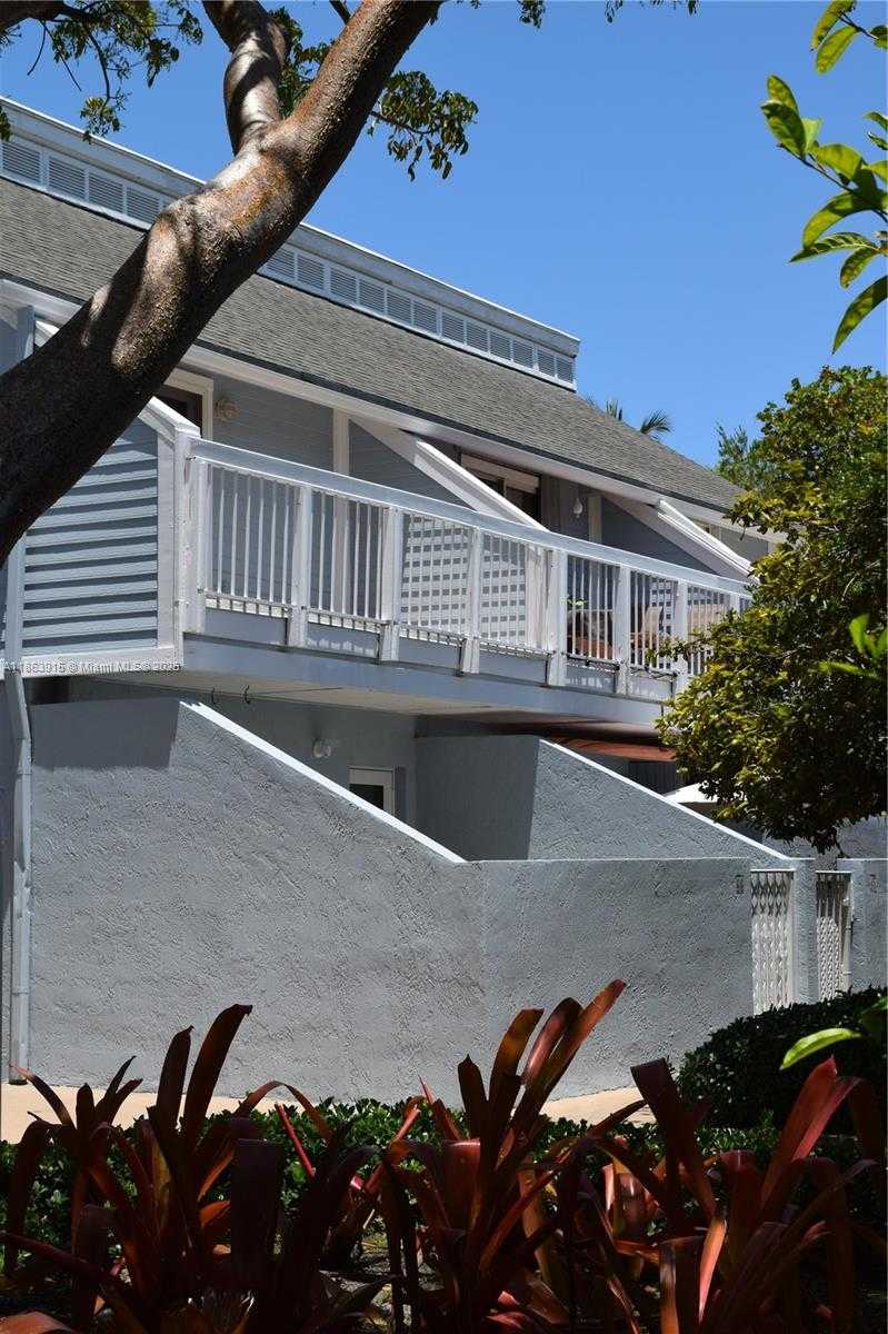 Small Image of 798 CRANDON BLVD #44-B, Key Biscayne Number 14