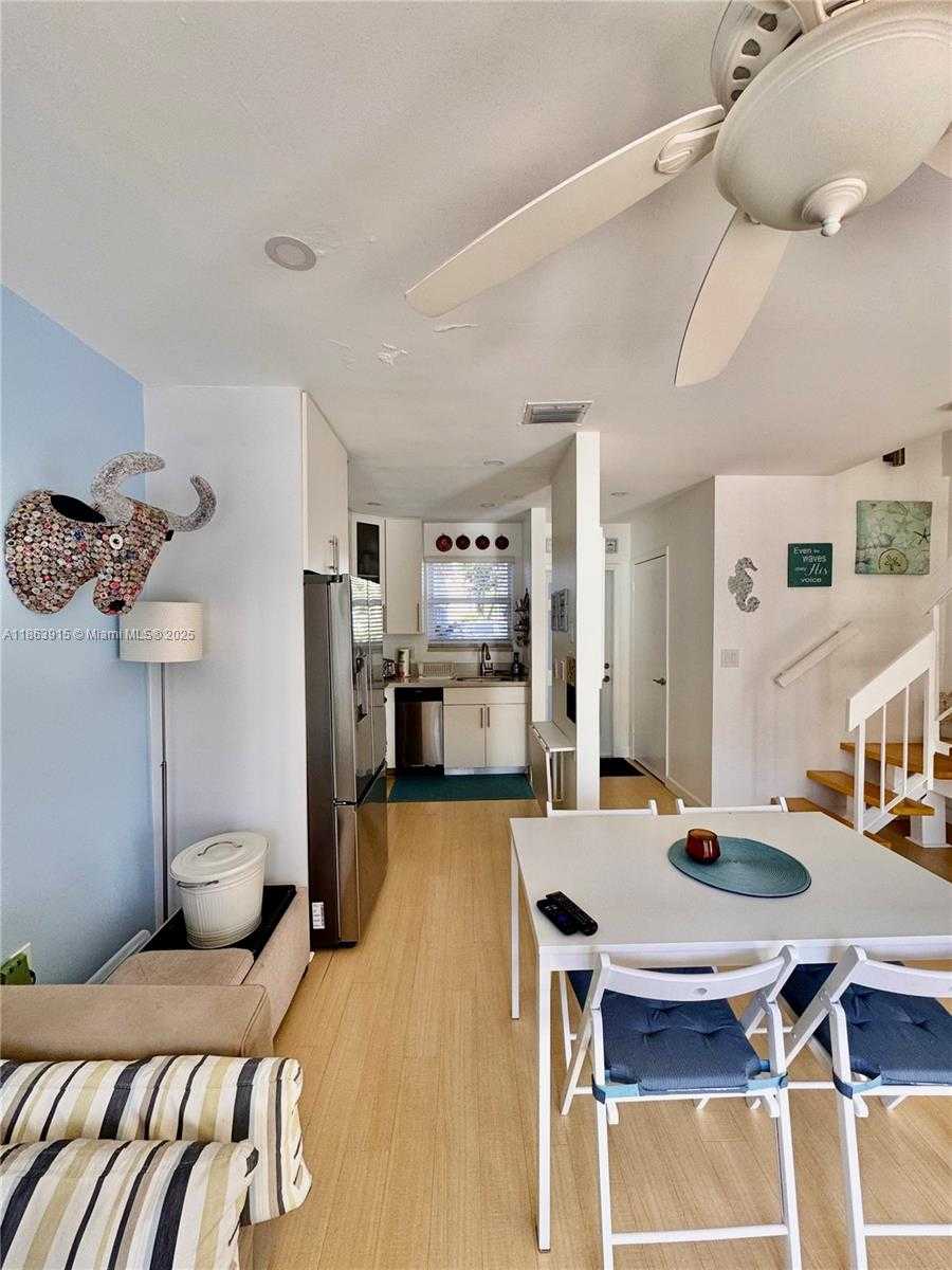 Small Image of 798 CRANDON BLVD #44-B, Key Biscayne Number 2