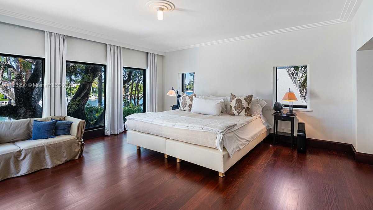 Small Image of 1425 WEST 27TH ST, Miami Beach Number 12