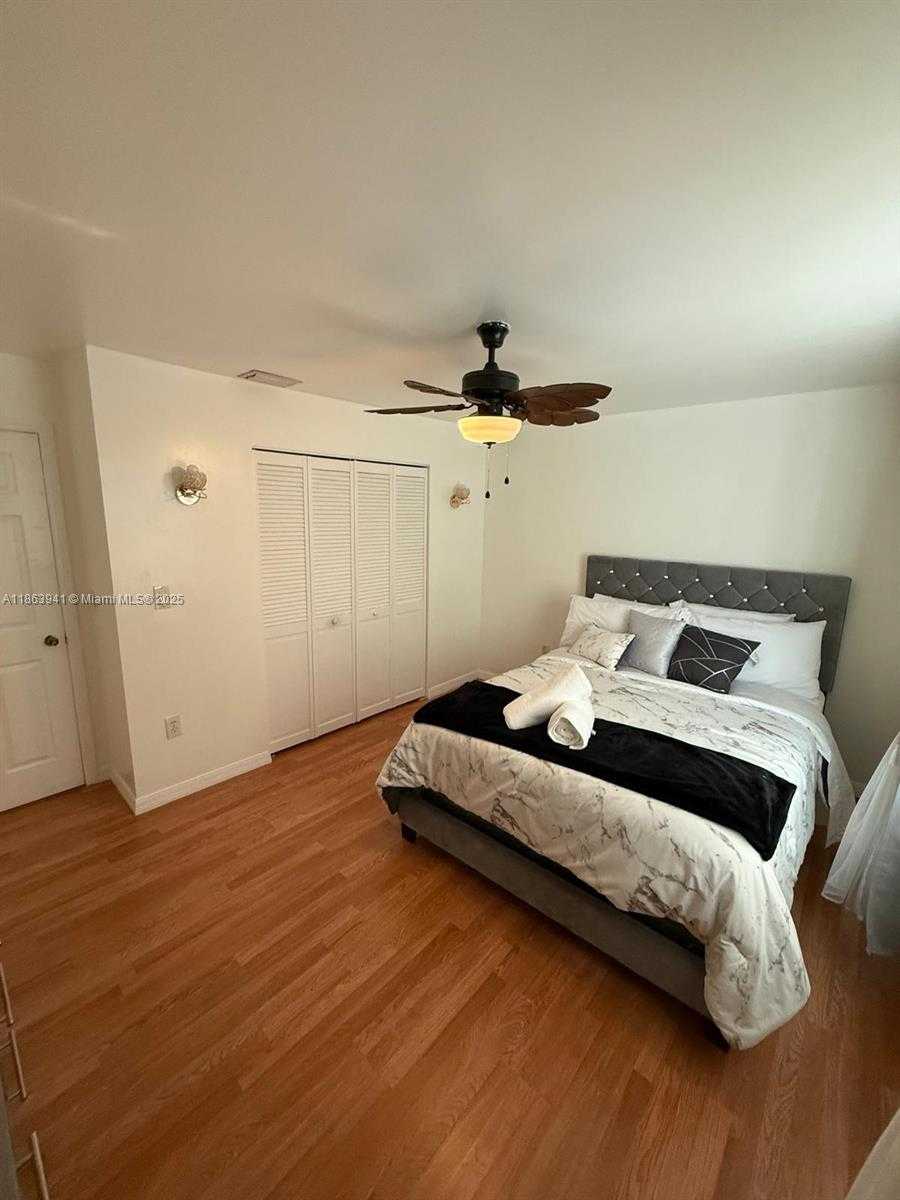 Small Image of 1450 NORTH WEST 129TH AVE, Sunrise Number 27
