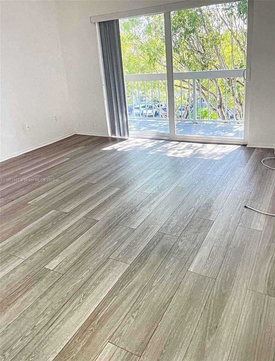 Small Image of 7800 CAMINO REAL #H410, Miami Number 13