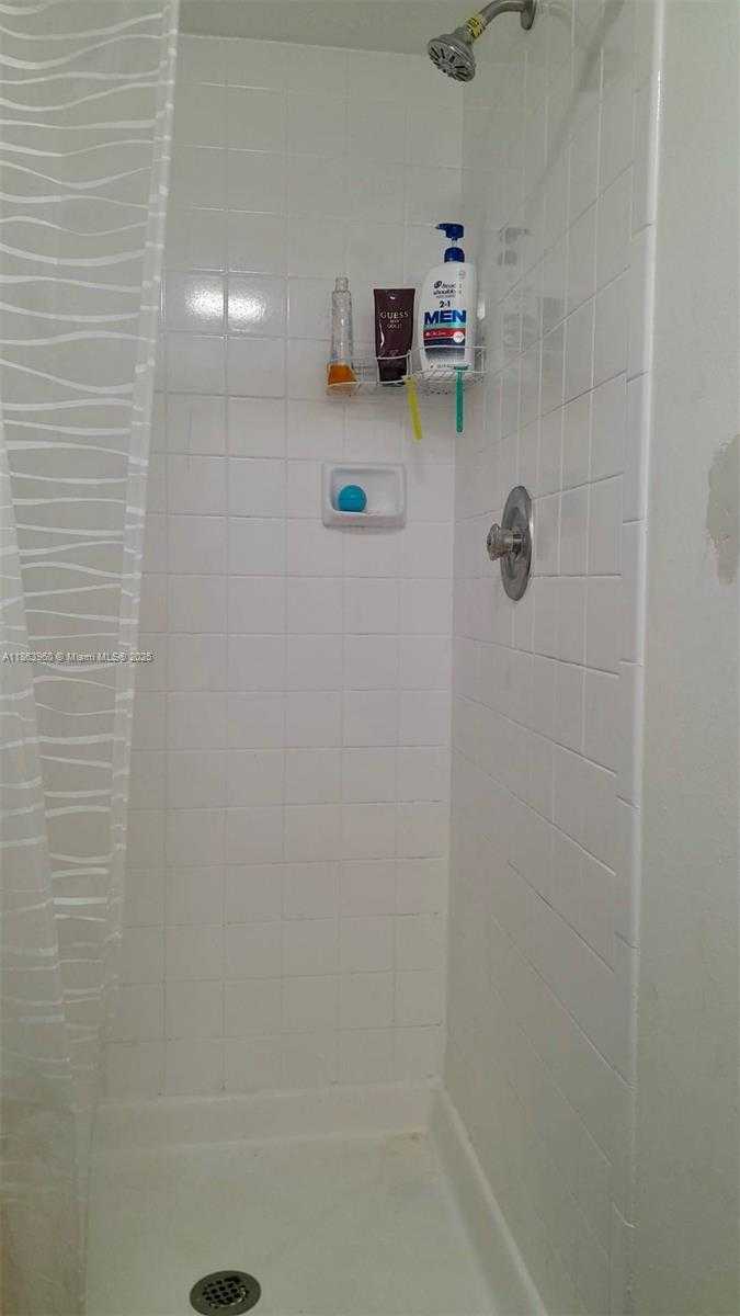 Small Image of 14915 SOUTH WEST 104TH ST #20-14, Miami Number 19