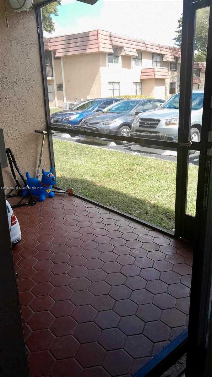 Small Image of 14915 SOUTH WEST 104TH ST #20-14, Miami Number 21