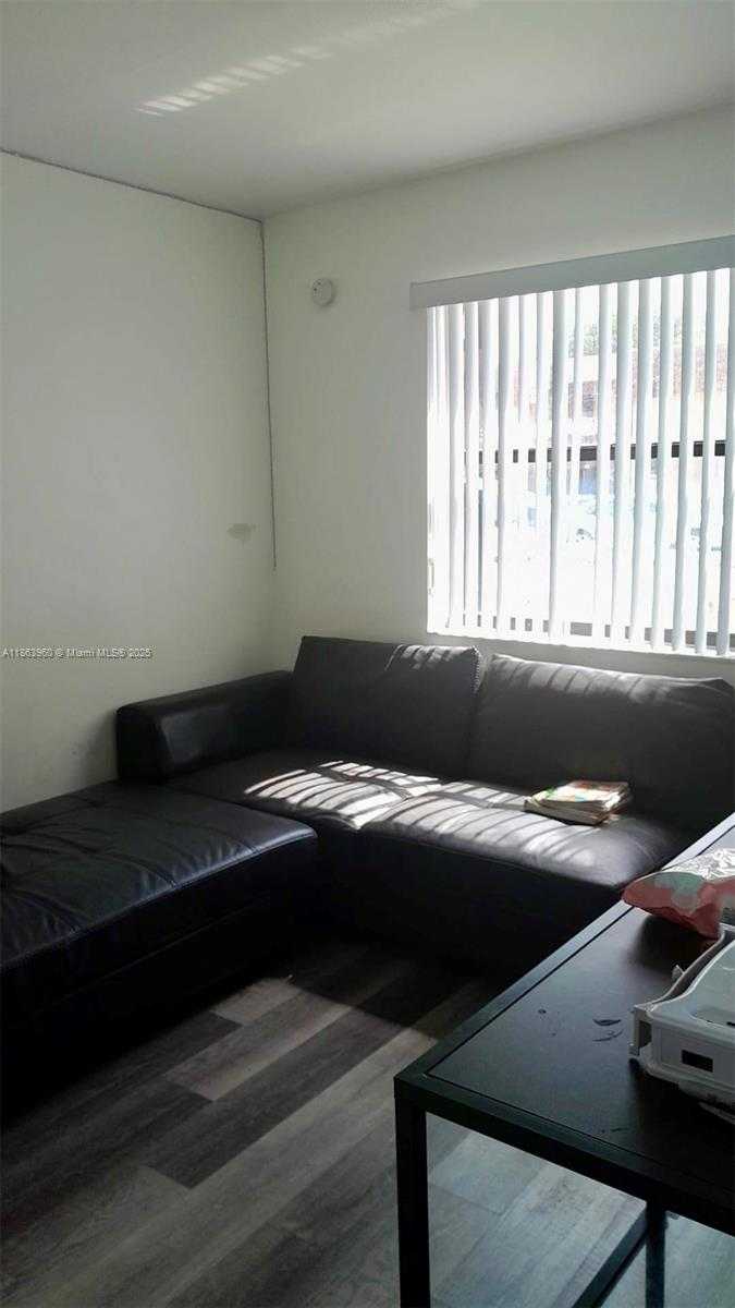 Small Image of 14915 SOUTH WEST 104TH ST #20-14, Miami Number 3