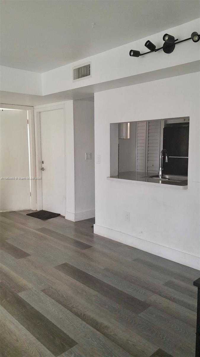 Small Image of 14915 SOUTH WEST 104TH ST #20-14, Miami Number 6