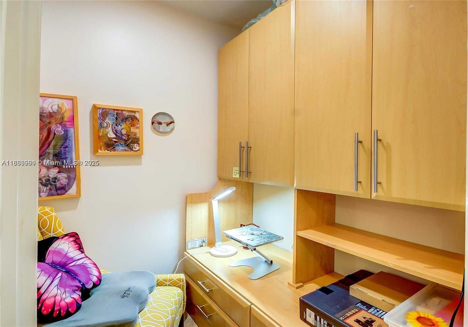 Small Image of 3131 NORTH EAST 188TH ST #1-808, Aventura Number 24