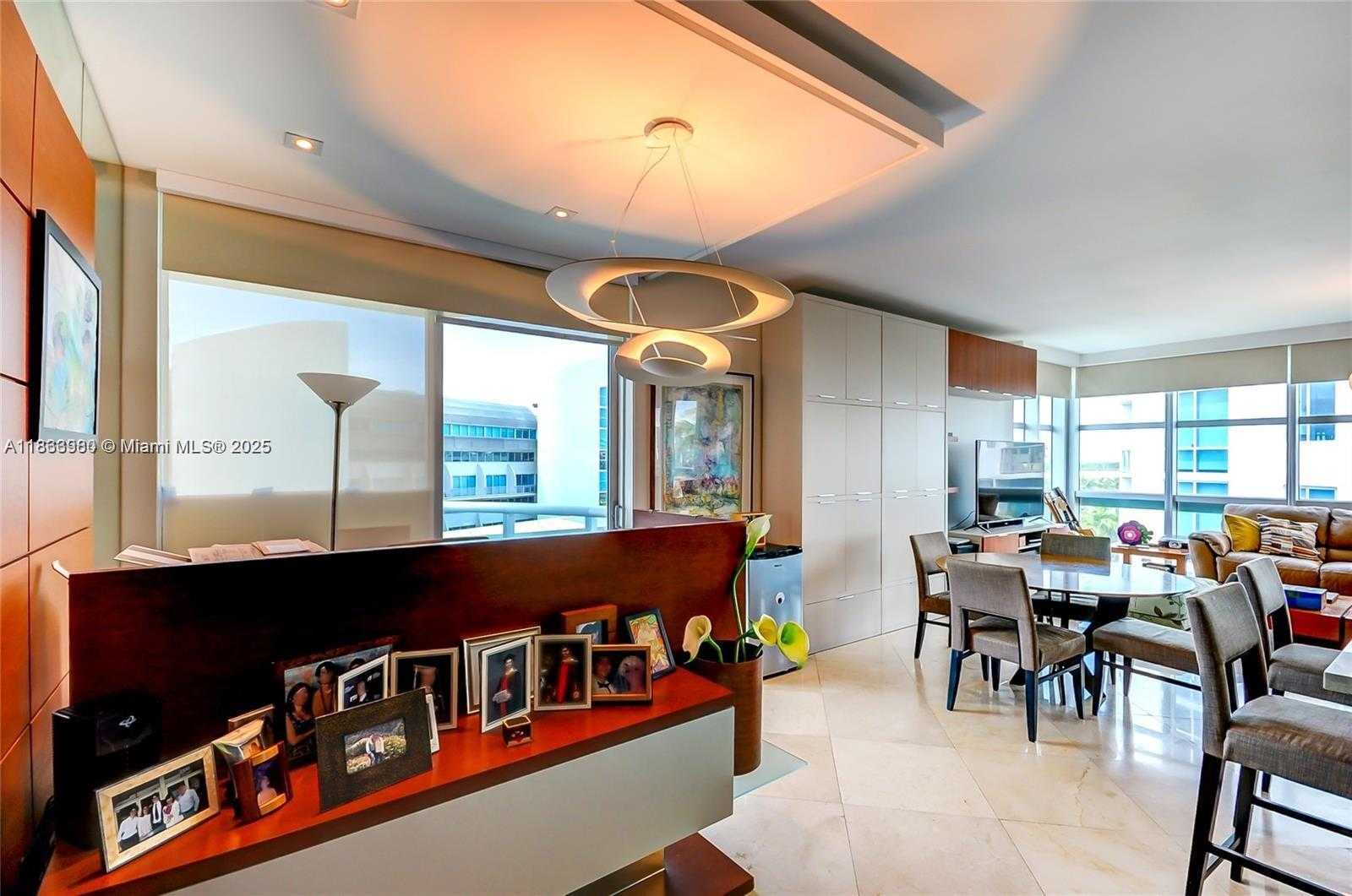 Small Image of 3131 NORTH EAST 188TH ST #1-808, Aventura Number 6