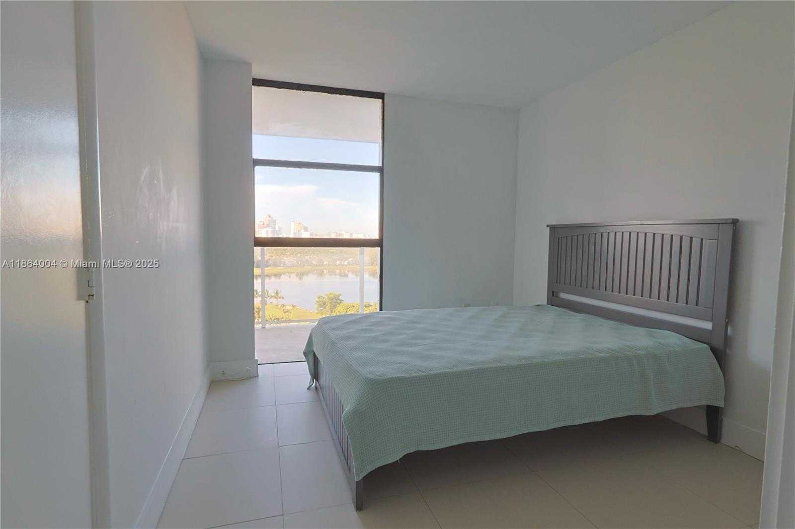 Small Image of 3701 NORTH COUNTRY CLUB DR #1504, Aventura Number 7