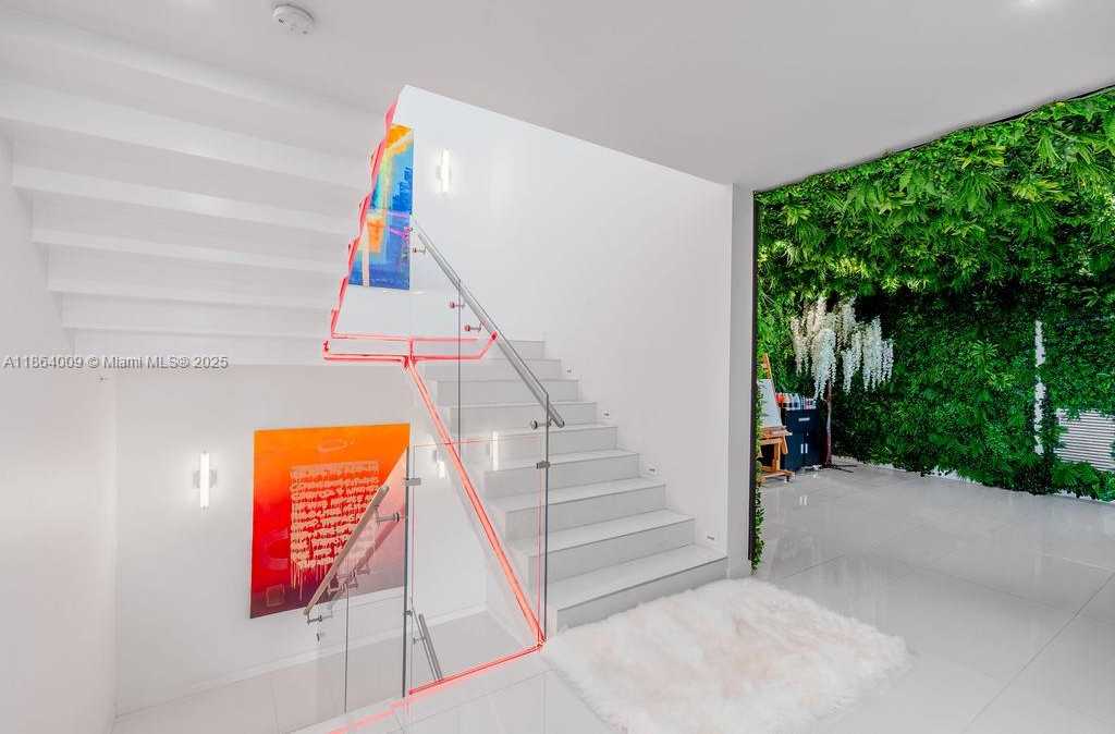 Small Image of 488 NORTH EAST 18TH ST #PH15, Miami Number 17