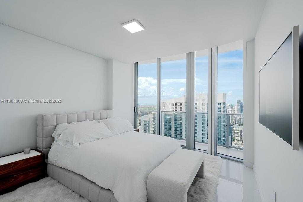 Small Image of 488 NORTH EAST 18TH ST #PH15, Miami Number 28