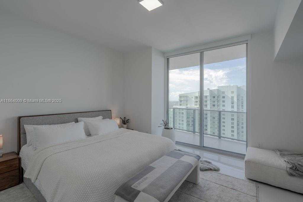 Small Image of 488 NORTH EAST 18TH ST #PH15, Miami Number 29