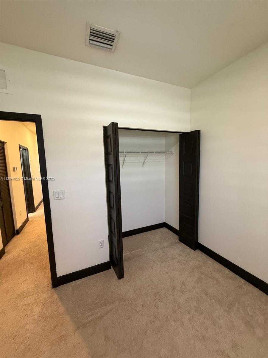 Small Image of 15677 NORTH WEST 91ST CT #15677, Miami Lakes Number 18