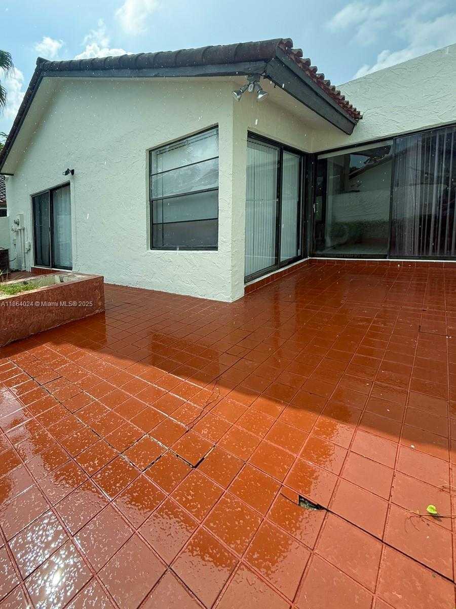 Small Image of 13411 SOUTH WEST 113TH TER, Miami Number 15