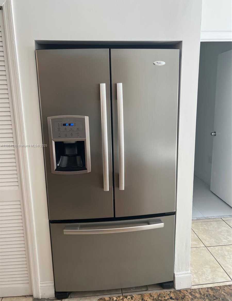 Small Image of 13310 SOUTH WEST 40TH ST, Miami Number 18