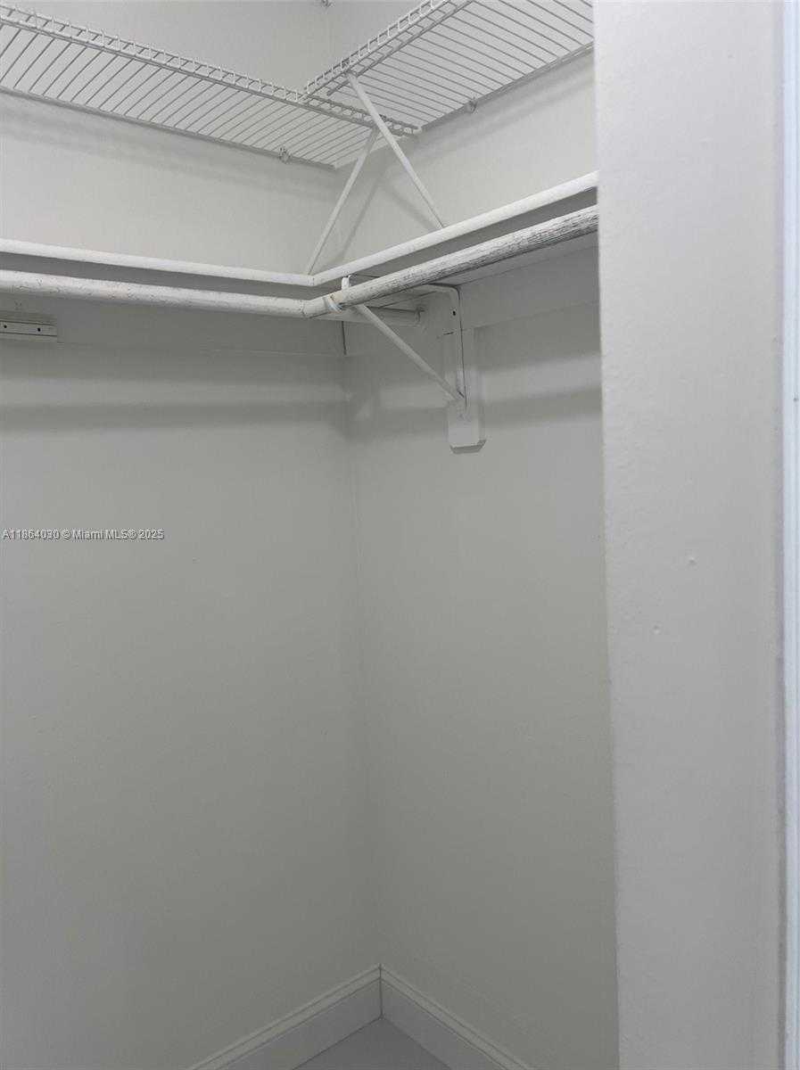 Small Image of 13310 SOUTH WEST 40TH ST, Miami Number 23