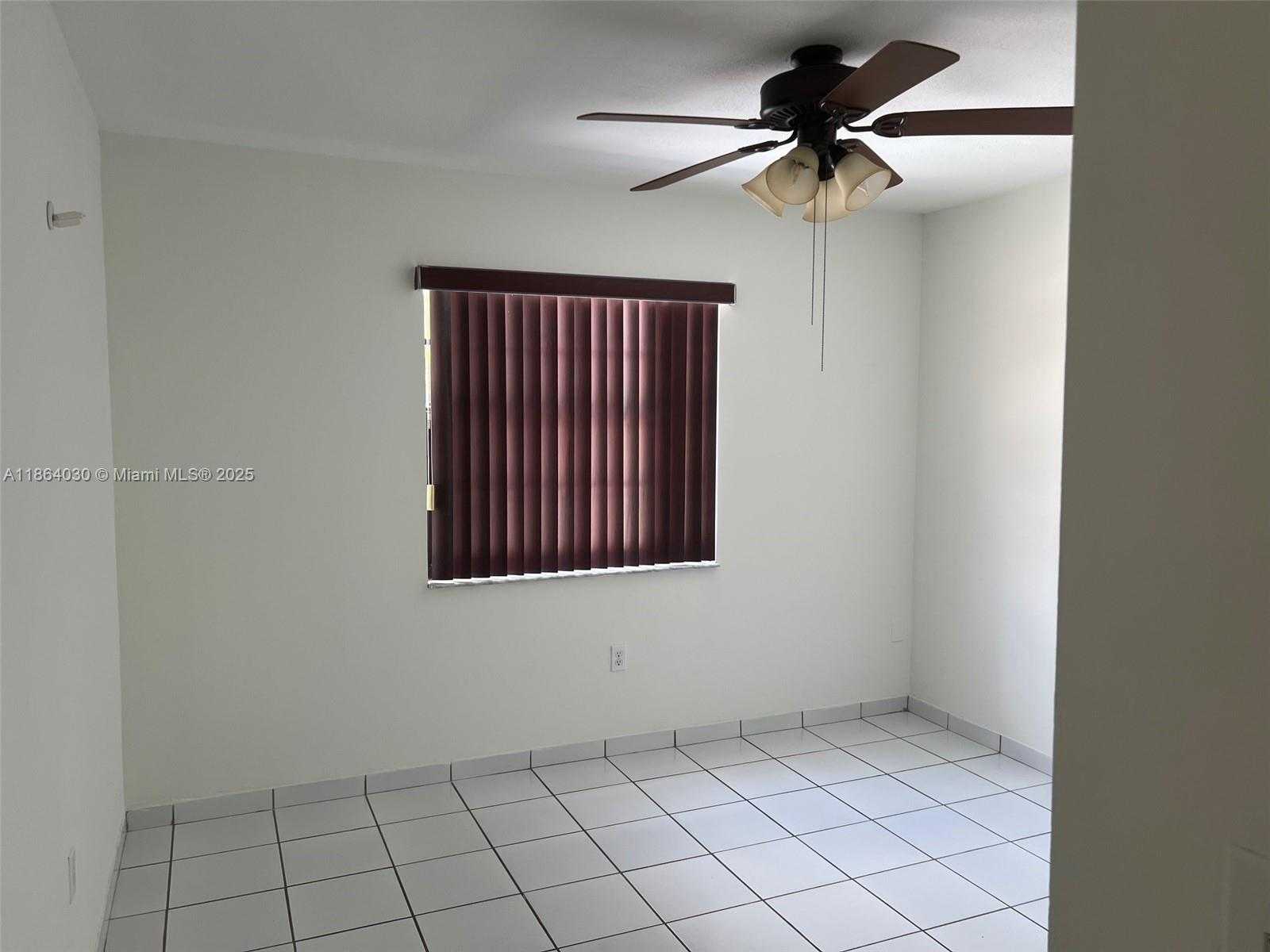 Small Image of 13310 SOUTH WEST 40TH ST, Miami Number 36